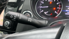 Nissan Qashqai 1.3 DiG-T N-Motion 5dr Petrol Hatchback